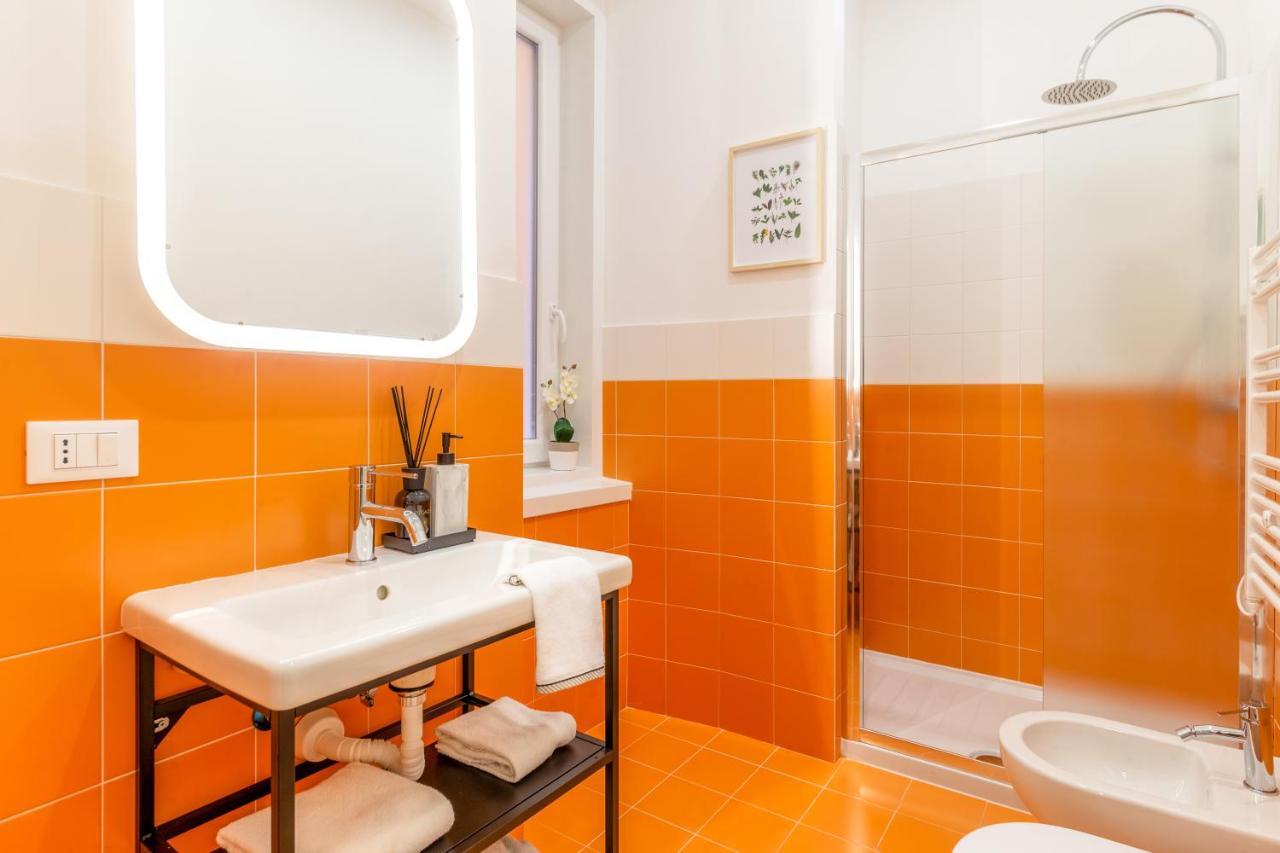Lovely And Tiny Pied-A-Terre In The City Center Triest Exterior foto